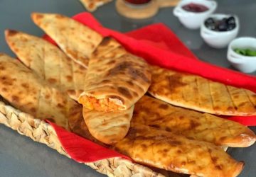 Patatesli Pide